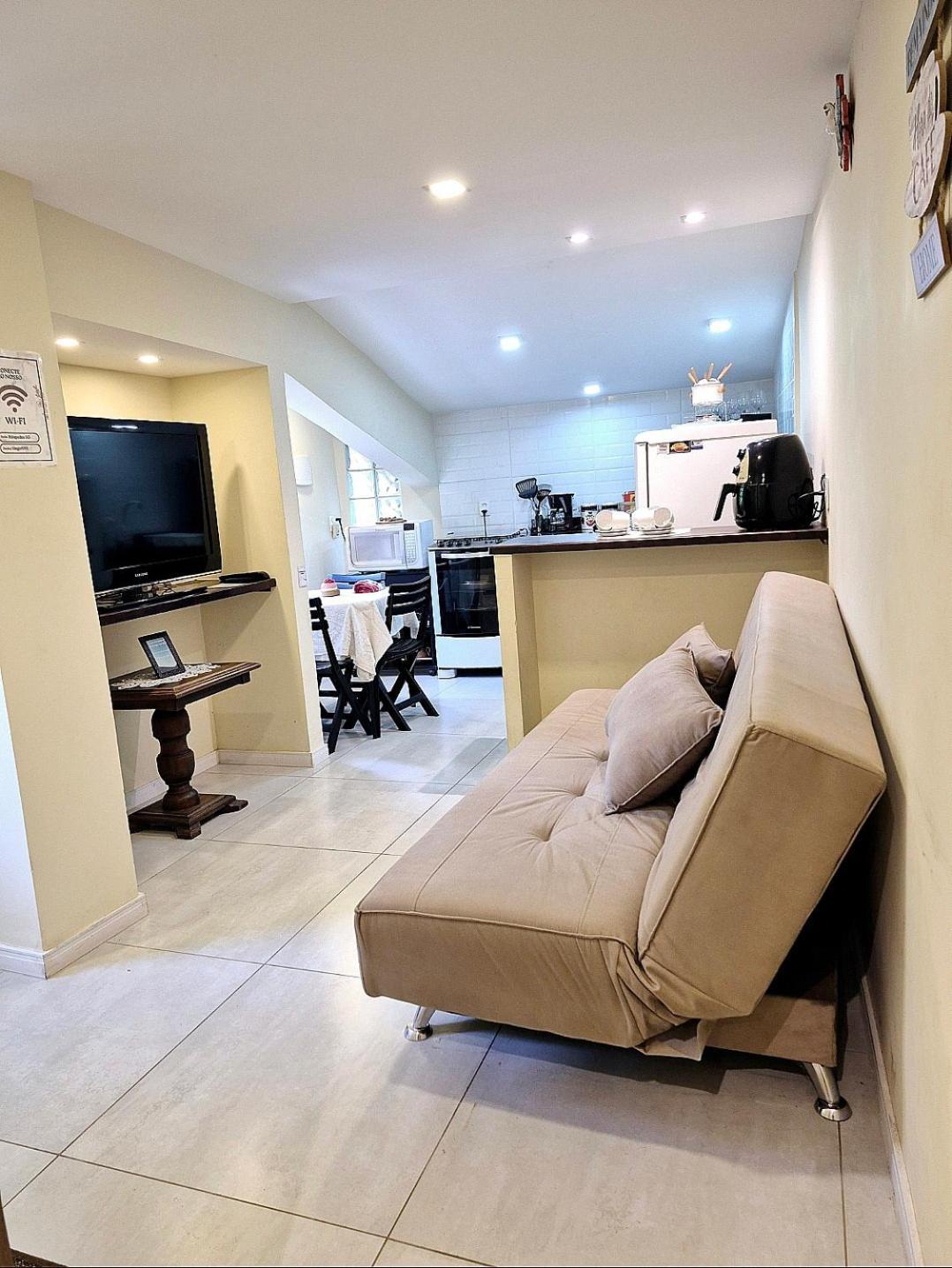 Recanto De Itaipava - Casa Com Forno De Pizza A Lenha, Churrasqueira, Pet Friendly, Equipada Para Ate 6 Pessoas, Em Meio A Natureza E Proxima Ao Centro Do Bairro Petrópolis 外观 照片